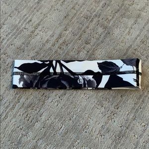 Black & White Lululemon Headband